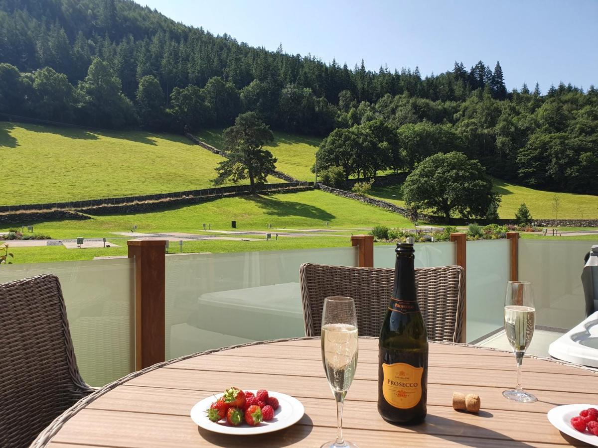 Llyn Brenig Lodge Betws-y-Coed Exterior foto
